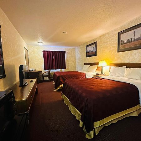 Studio 7 On Main West Fargo 外观 照片
